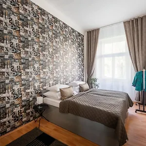 Apartamento - Karlin, Praga